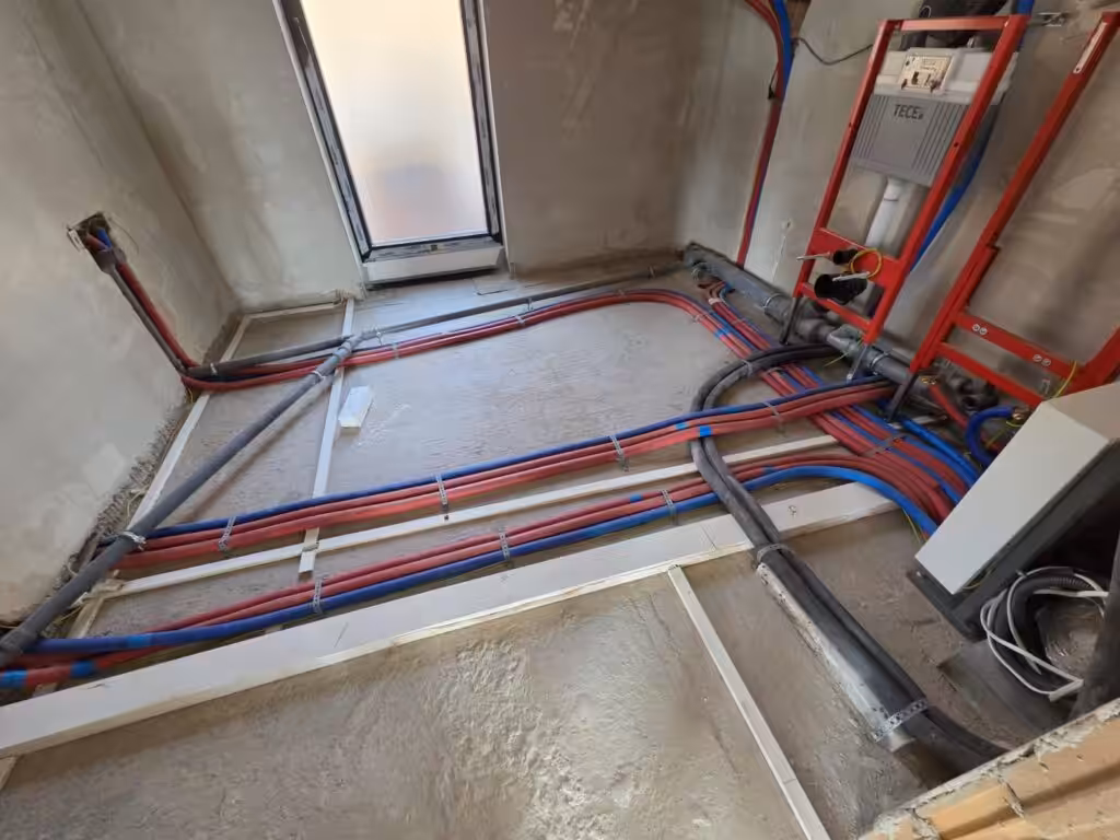 Wykonanie wylewki styrobetonowej — zdjęcie 7